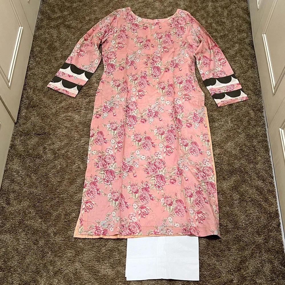 Cross Stitch Peach Serenity 2 Piece Suit - Picture 2 of 3